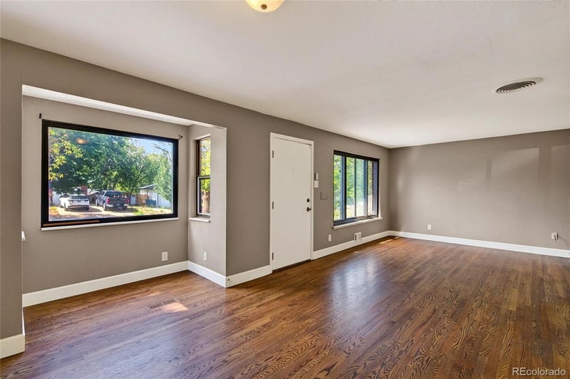 14205 E 25th Pl, Aurora, CO 80011