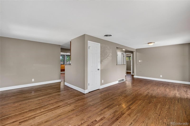 14205 E 25th Pl, Aurora, CO 80011