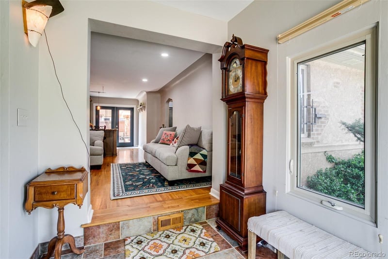 1010 E Dartmouth Ave, Englewood, CO 80113