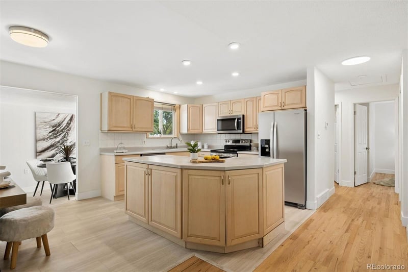 2102 S Brentwood St, Denver, CO 80227