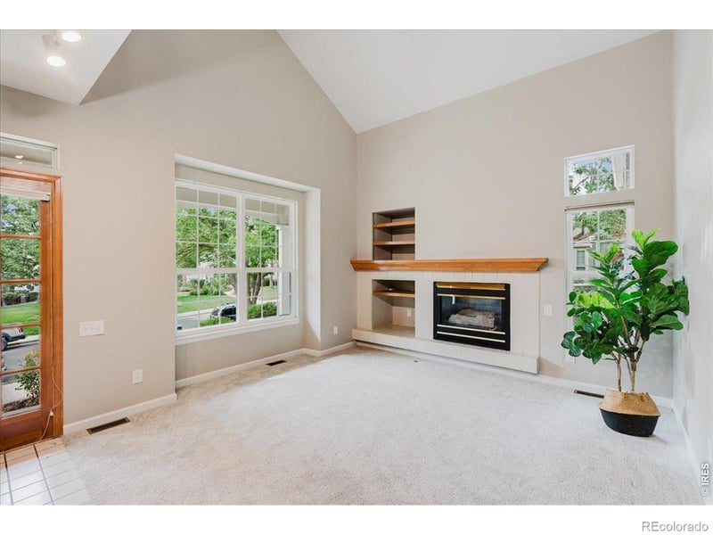 2909 W Long Cir #E, Littleton, CO 80120
