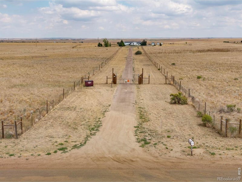 15350 Cavanaugh Rd, Keenesburg, CO 80643