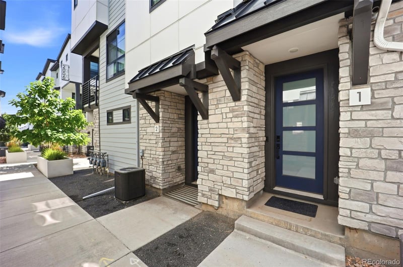 2004 S Holly St #1, Denver, CO 80222