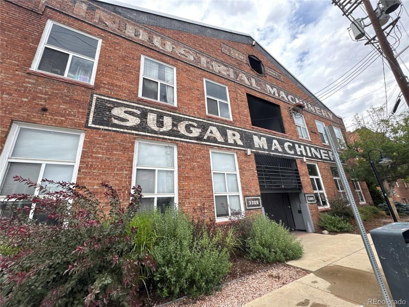 3309 Blake St #204, Denver, CO 80205
