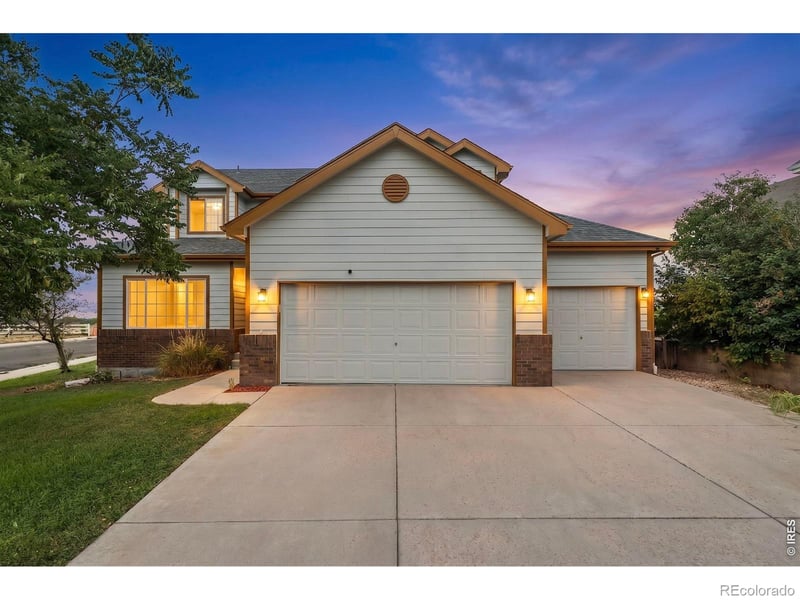 2183 Saddle Back Ct, Fort Lupton, CO 80621