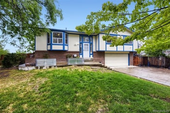 7533 W Ottawa Pl, Littleton, CO 80128