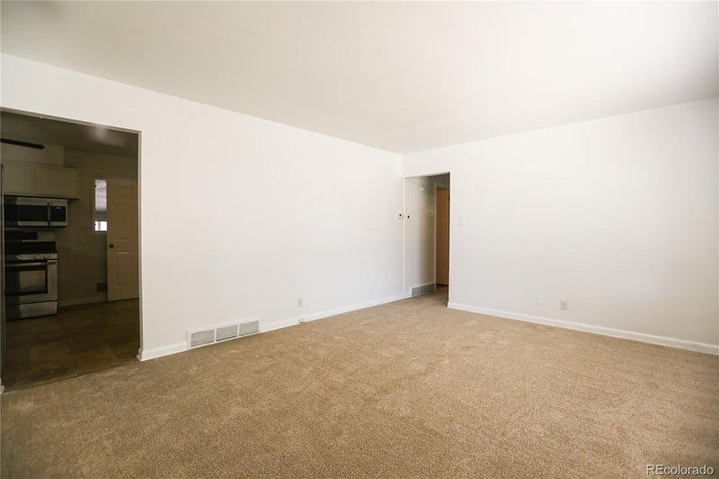 7493 Raritan St, Denver, CO 80221