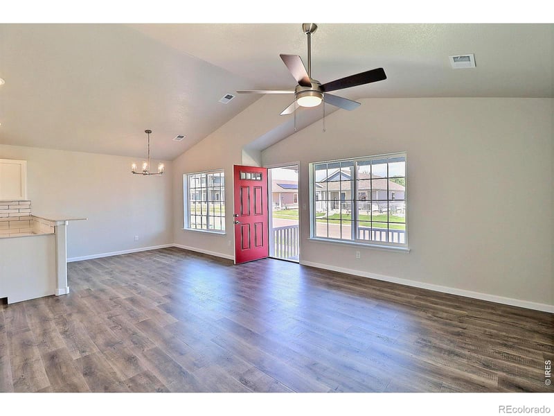 4327 Primrose Ln, Evans, CO 80620