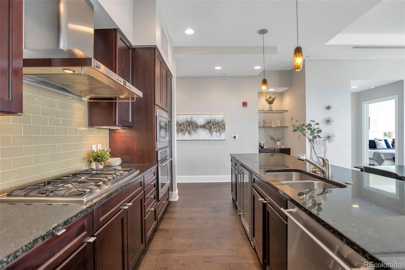 5455 Landmark Pl #707, Greenwood Village, CO 80111