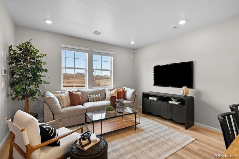 17201 W 91st Ln, Arvada, CO 80007