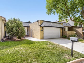 7220 W Maple Dr, Lakewood, CO 80226