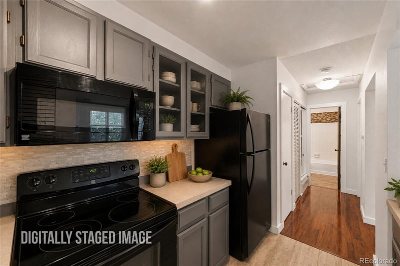 5725 W Atlantic Pl #306, Denver, CO 80227