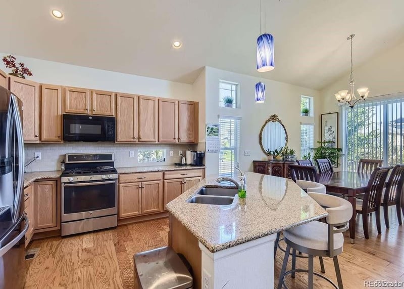 14923 E Crestridge, Centennial, CO 80015