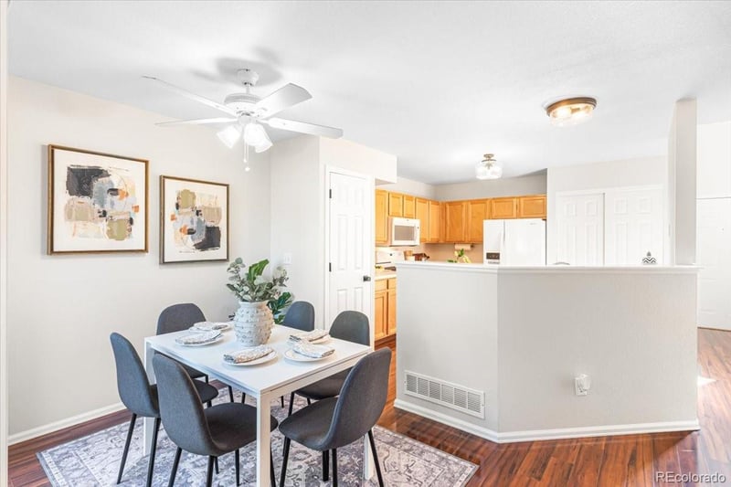 1127 S Ventura Cir, Aurora, CO 80017