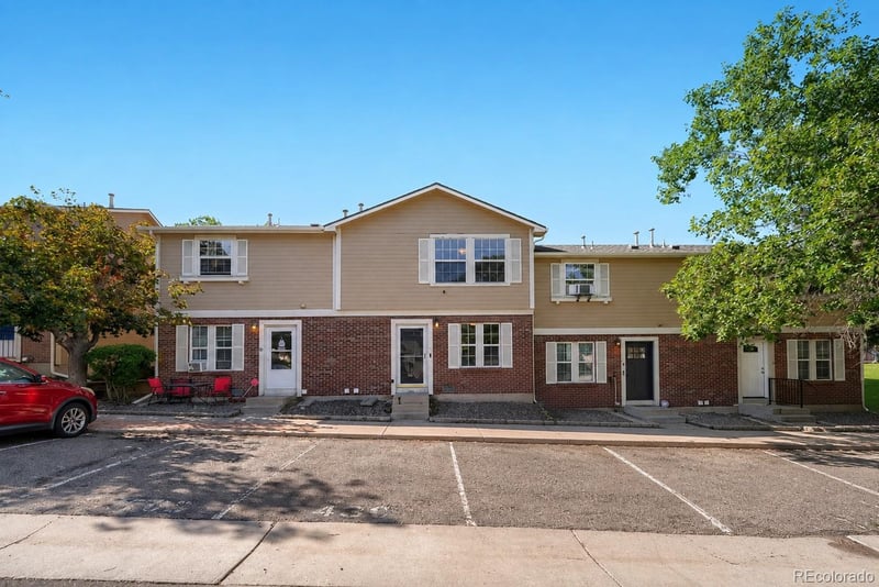 1543 S Ouray Cir #C, Aurora, CO 80017