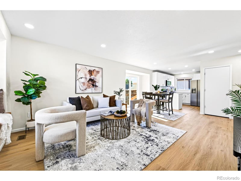 417 Greenway Ln, Broomfield, CO 80020
