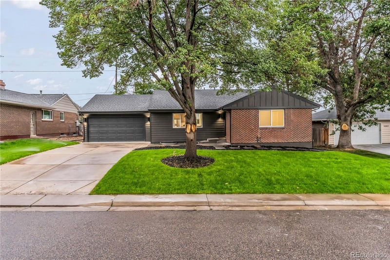 3091 S Holly Pl, Denver, CO 80222