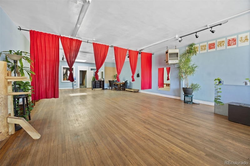 1832 S Broadway, Denver, CO 80210