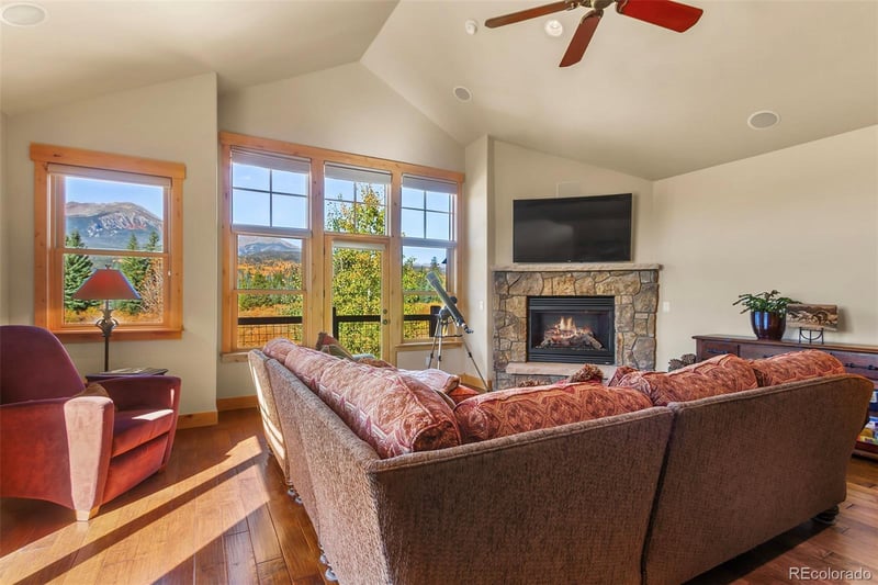 405 Bald Eagle Rd, Silverthorne, CO 80498