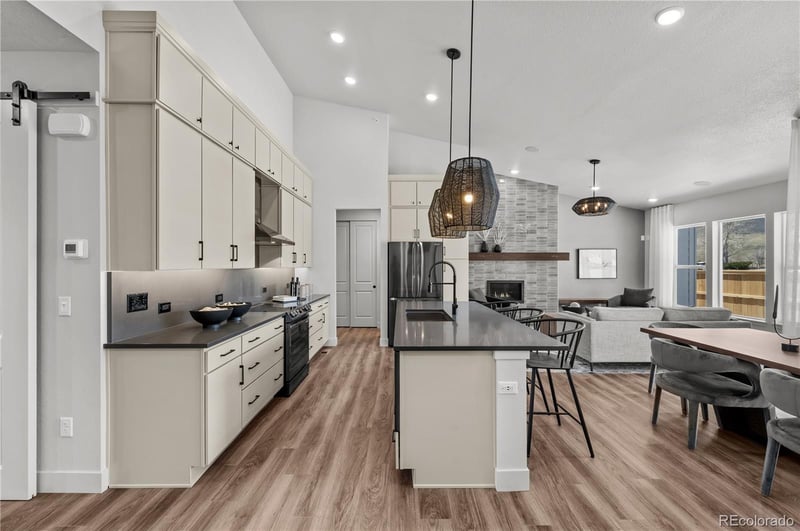 8258 S Quail St, Littleton, CO 80127