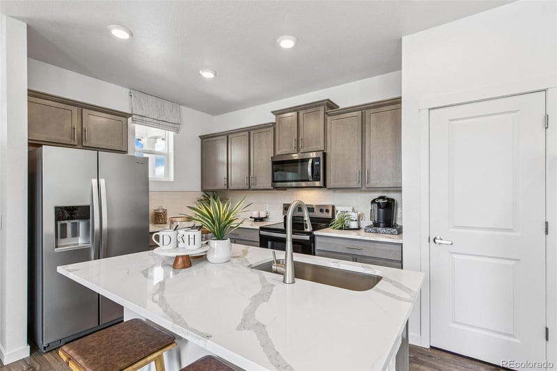 1410 S Boston Ct #B, Denver, CO 80247