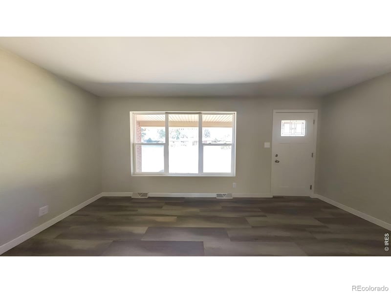 1370 S Eaton Ct, Lakewood, CO 80232