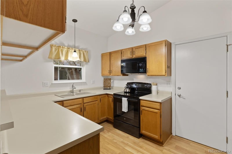 2544 Patriot Hts, Colorado Springs, CO 80904