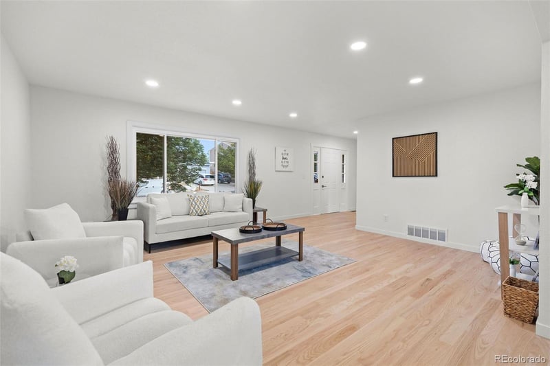 17308 E Asbury Cir, Aurora, CO 80013
