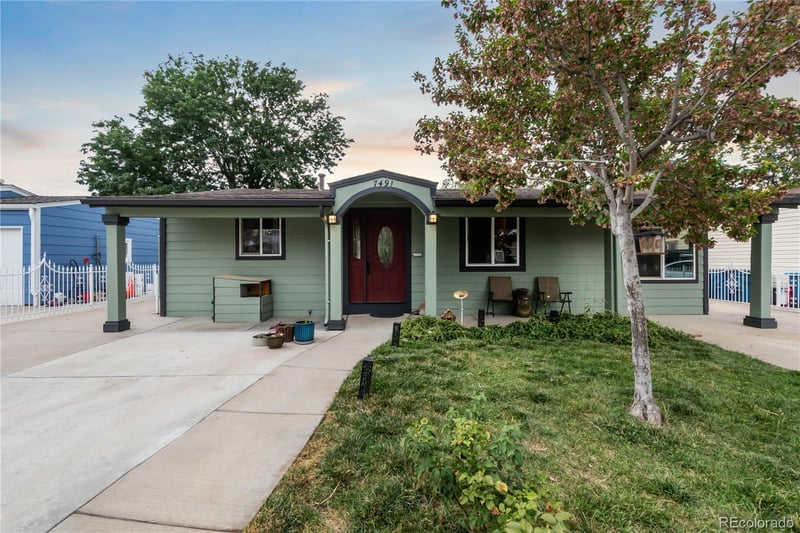 7491 Locust St, Commerce City, CO 80022