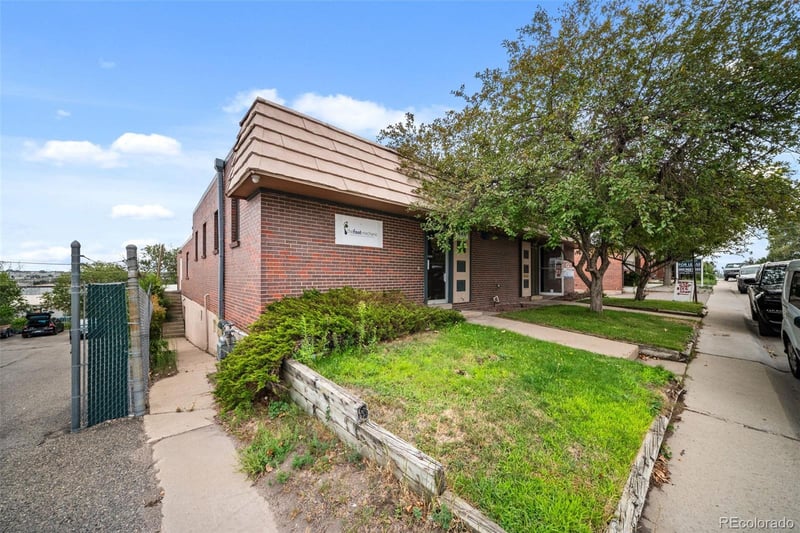 878 S Lipan St, Denver, CO 80223