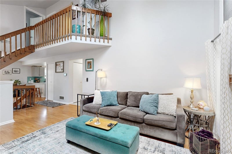8462 S Upham Way, Littleton, CO 80128