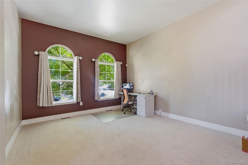 9618 E 113th Ave, Henderson, CO 80640
