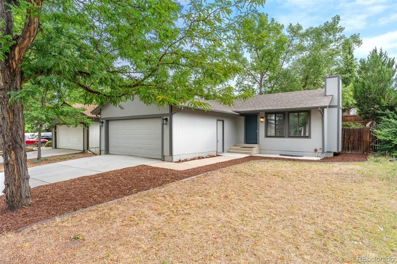3864 S Nucla St, Aurora, CO 80013