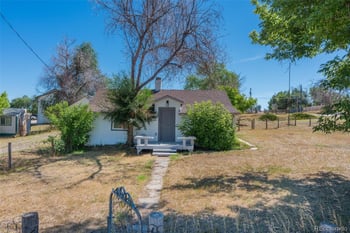 350 S Elbert St, Elizabeth, CO 80107