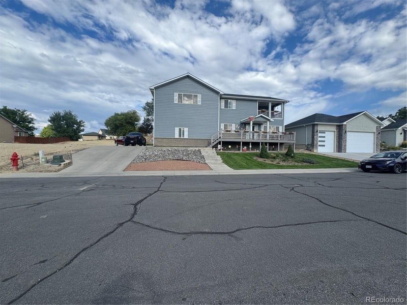 3177 Silver Fox Dr, Montrose, CO 81401