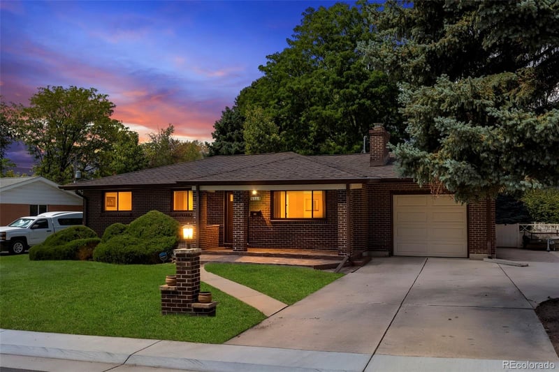 6565 Winona Ct, Arvada, CO 80003