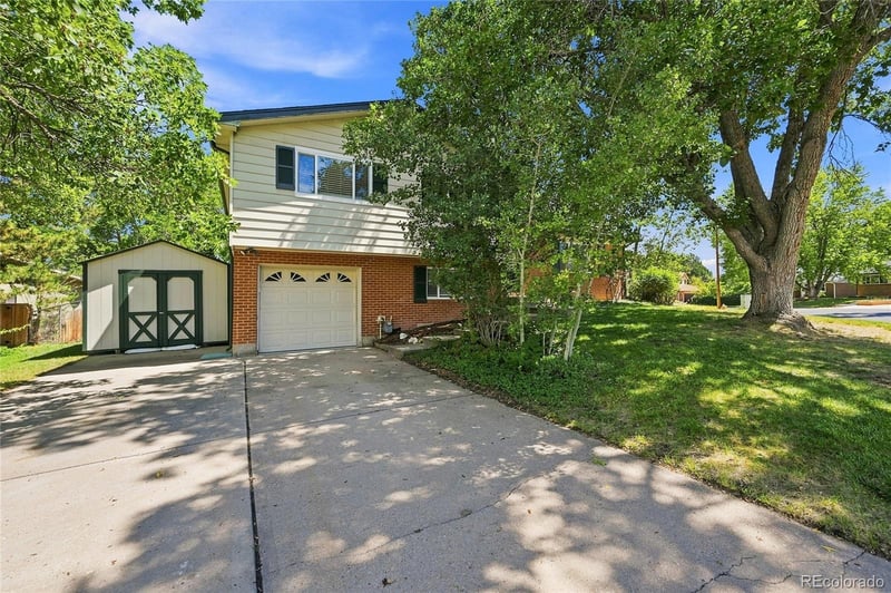 6850 S Downing Cir W, Centennial, CO 80122