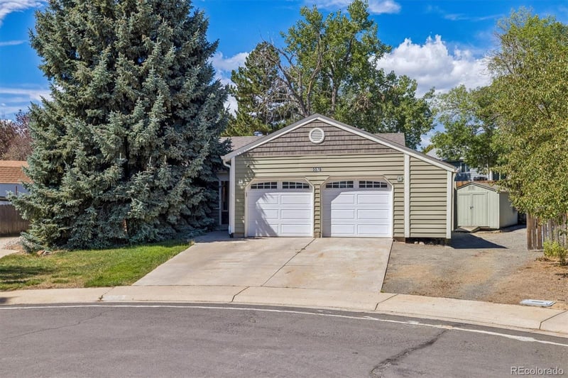 5576 W 75th Dr, Arvada, CO 80003