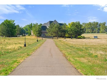 10040 Niwot Rd, Longmont, CO 80504