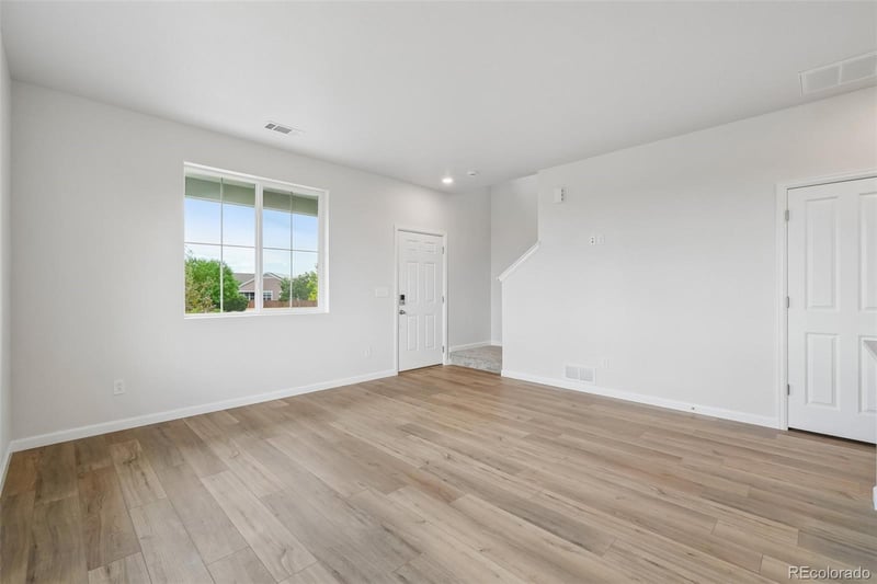 1470 Coral Pl, Longmont, CO 80504