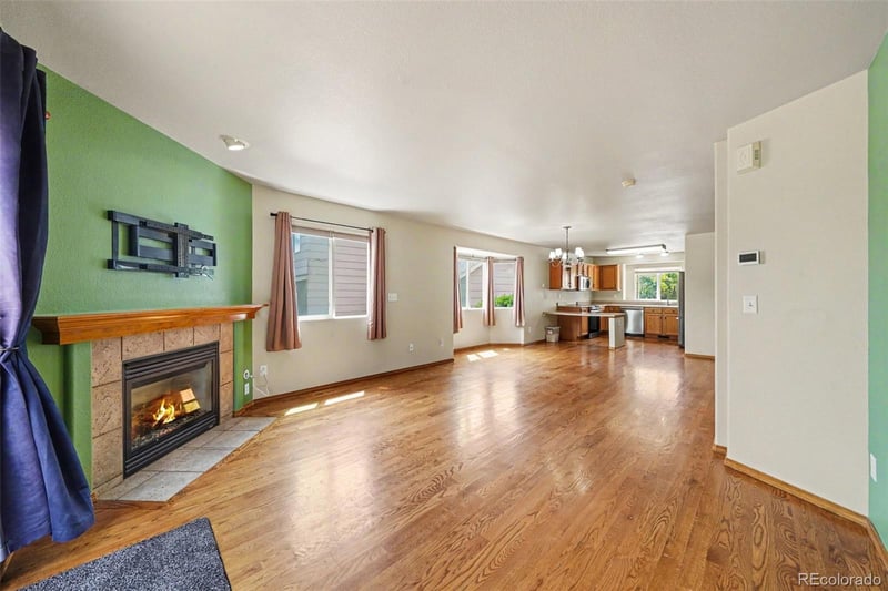 4321 Crow Creek Dr, Colorado Springs, CO 80922