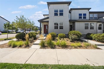 16073 E Warner Pl, Denver, CO 80239