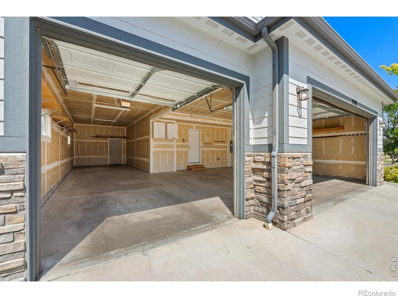 2201 73rd Ave Pl, Greeley, CO 80634