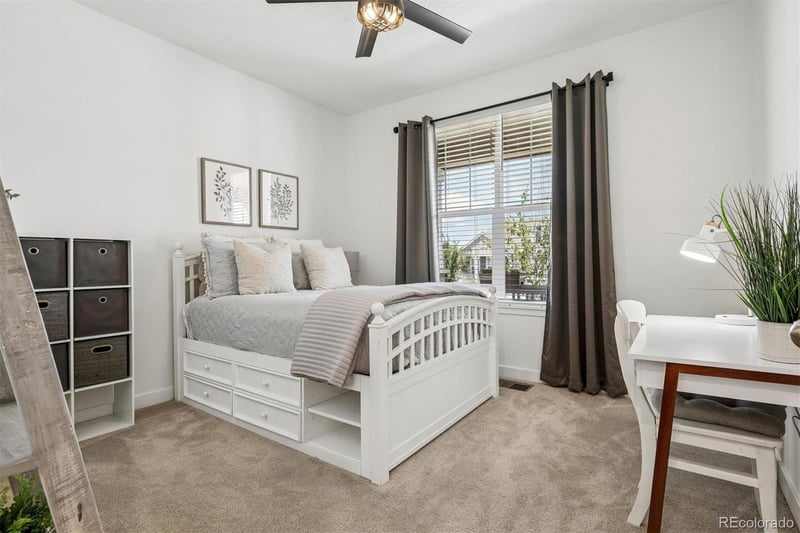 8681 S Riviera Ct, Aurora, CO 80016