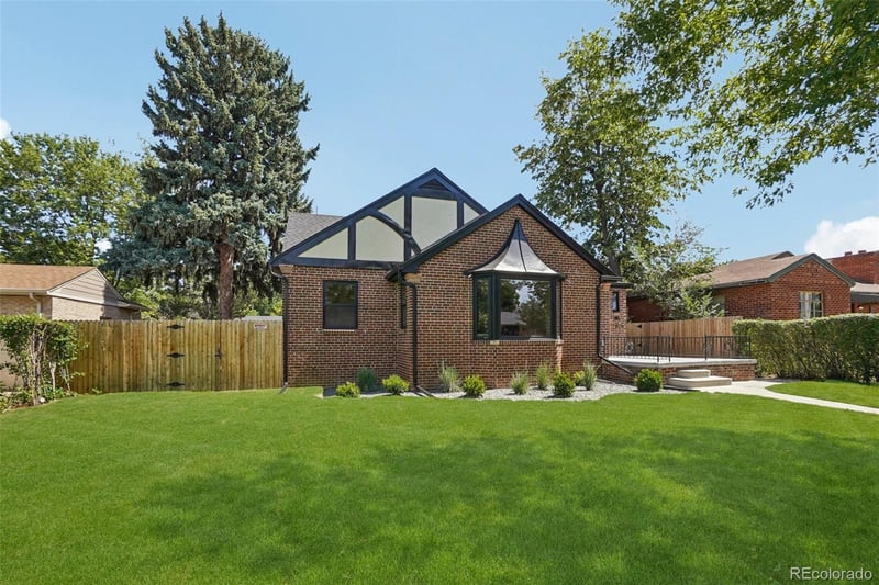 2856 N Glencoe St, Denver, CO 80207