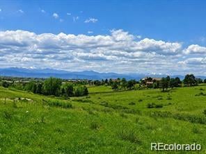 2 Forest Rim, Aurora, CO 80016