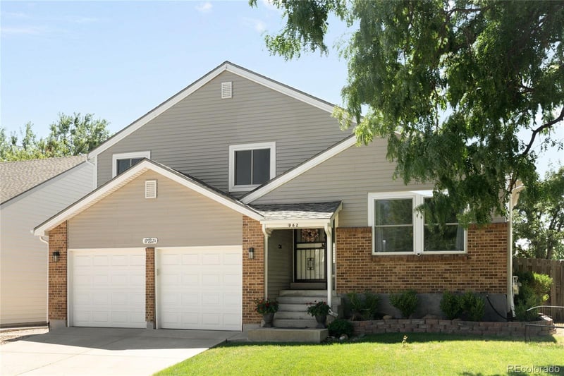9962 W 82nd Pl, Arvada, CO 80005