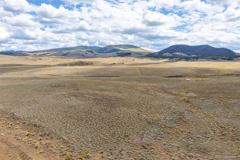 700 Easton Rd, Hartsel, CO 80449