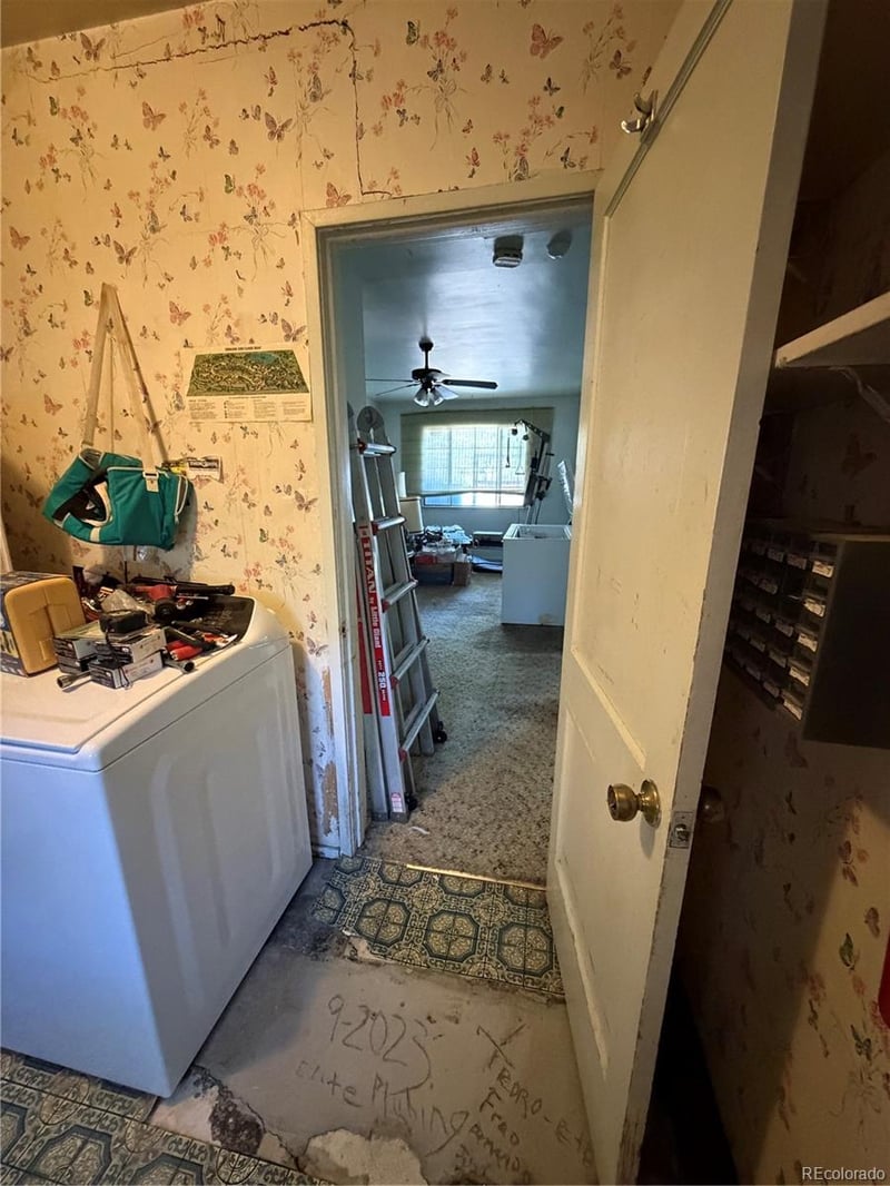 791 Troy St, Aurora, CO 80011