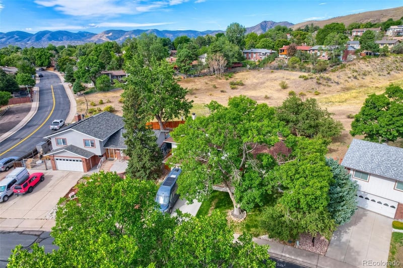 1681 S Arbutus Pl, Lakewood, CO 80228